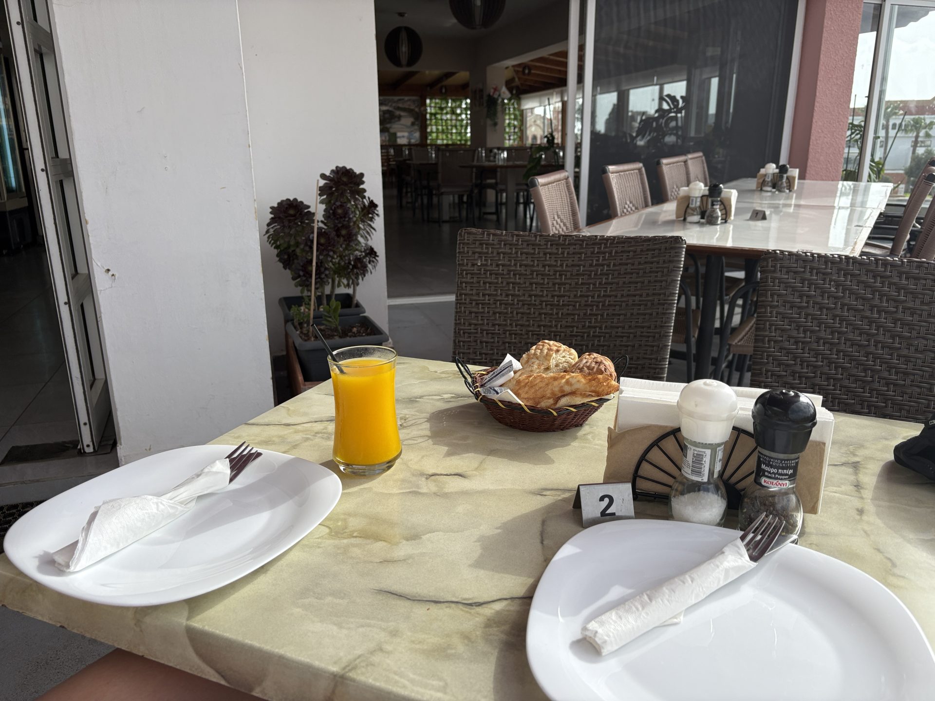 Tbilisi Restaurant main photo in Paphos
